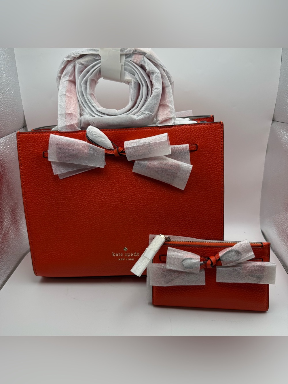 NWT Kate Spade Hayes Small Satchel Bag and Matching Wallet Set Tamarillo Red Bow